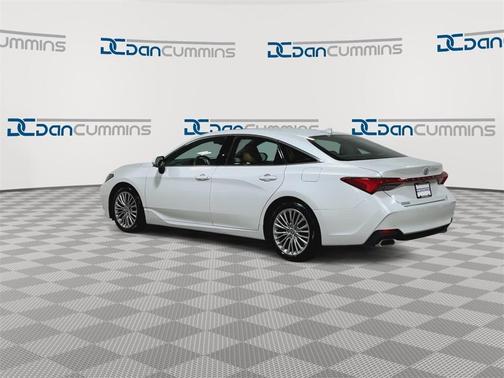 2022 Toyota Avalon Limited