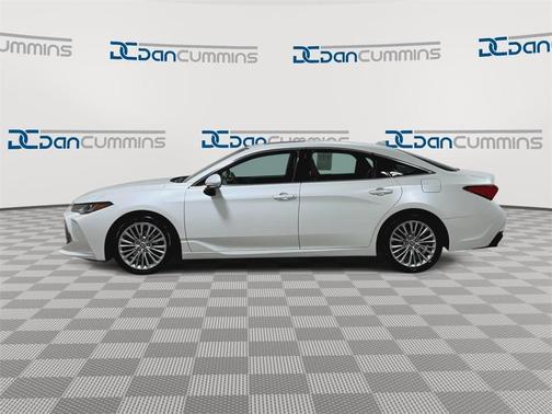 2022 Toyota Avalon Limited