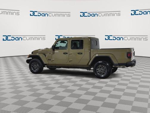 41 2026 Jeep Gladiator Sport