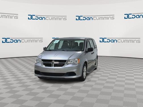 Billet Silver Metallic Clearcoat 2015 Dodge Grand Caravan AVP/SE