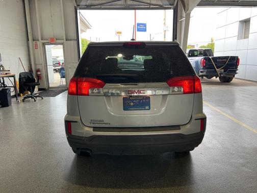 2017 GMC Terrain SLE-1