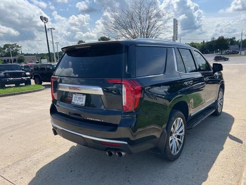 2023 GMC Yukon Denali
