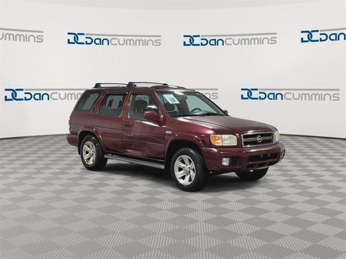 2004 Nissan Pathfinder LE