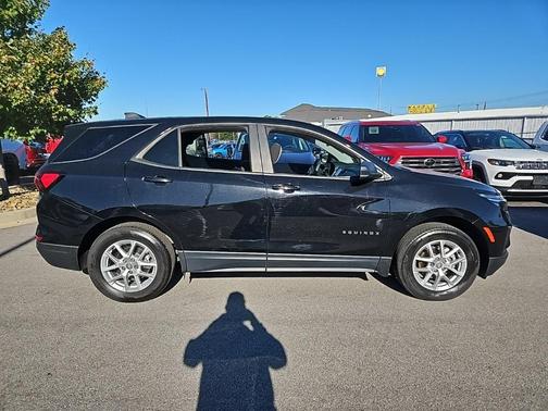 2023 Chevrolet Equinox LS
