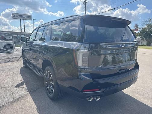 2026 Chevrolet Suburban RST