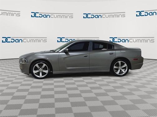 2011 Dodge Charger Base