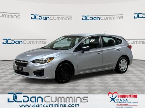 Ice Silver Metallic 2019 Subaru Impreza 2.0i