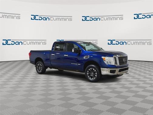 2017 Nissan Titan XD SV