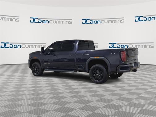 2025 GMC Sierra 2500 AT4