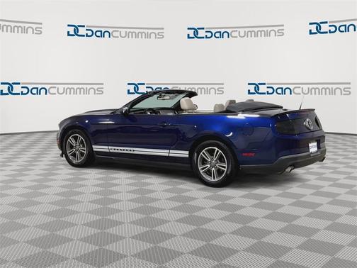 2011 Ford Mustang V6 Premium