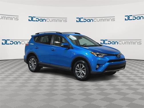 2017 Toyota RAV4 Hybrid XLE