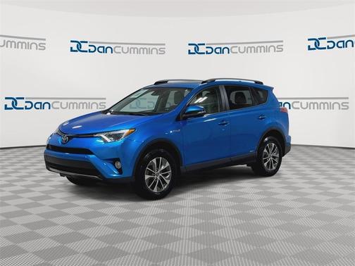 2017 Toyota RAV4 Hybrid XLE