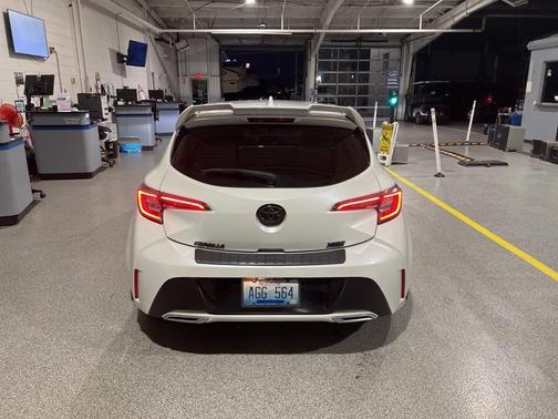 2020 Toyota Corolla Hatchback XSE