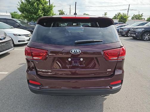 2020 Kia Sorento LX