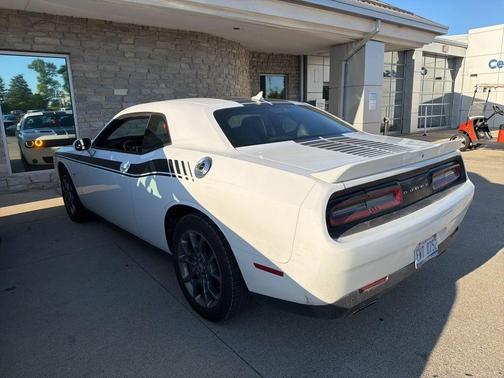 White Knuckle Clearcoat 2017 Dodge Challenger GT