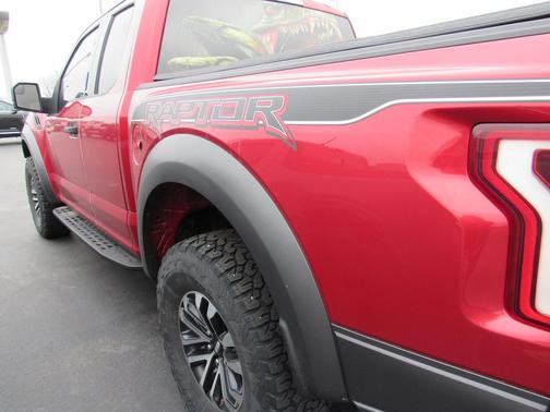 2020 Ford F-150 Raptor
