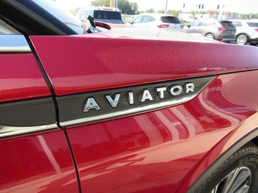 2025 Lincoln Aviator Premiere