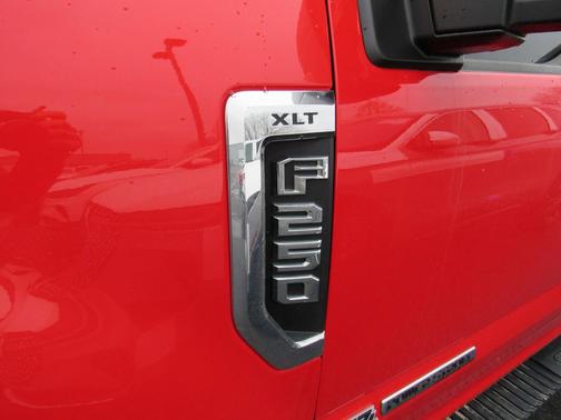2022 Ford F-250 XLT