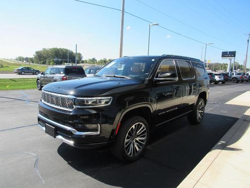 2022 Jeep Grand Wagoneer Series III 4x4