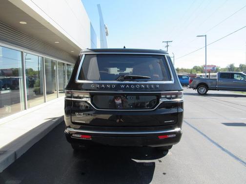2022 Jeep Grand Wagoneer Series III 4x4