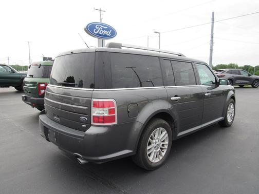 Magnetic Metallic 2016 Ford Flex SEL