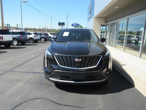 2020 Cadillac XT4 Premium Luxury