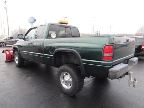 2001 Dodge Ram 2500 Base