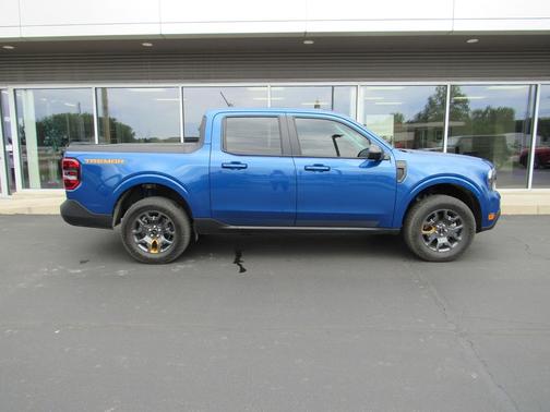 Atlas Blue Metallic 2024 Ford Maverick Lariat