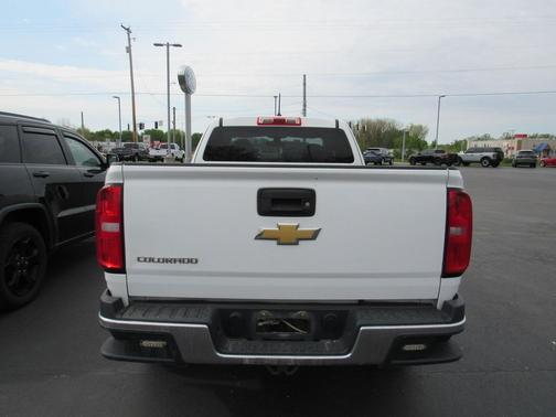 Summit White 2016 Chevrolet Colorado WT