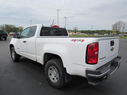 Summit White 2016 Chevrolet Colorado WT