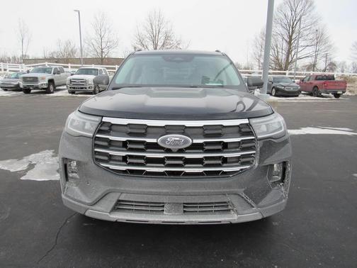 2026 Ford Explorer Active w/200A Pkg