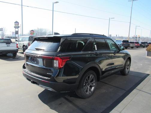 2026 Ford Explorer Active w/200A Pkg