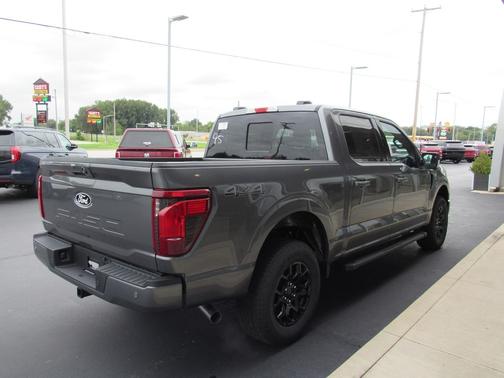 Carbonized Gray Metallic 2026 Ford F-150 XLT