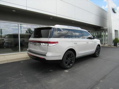 2024 Lincoln Navigator Reserve