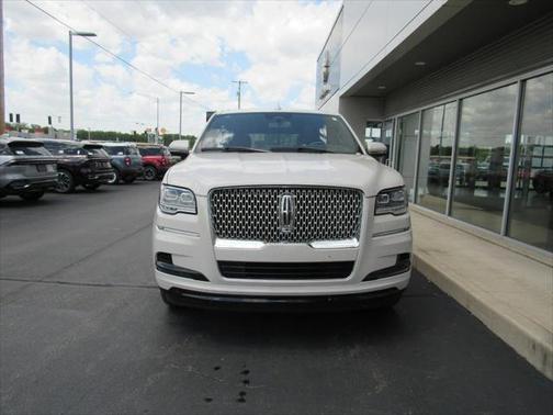2024 Lincoln Navigator Reserve