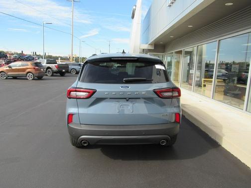 2026 Ford Escape ST-Line Select
