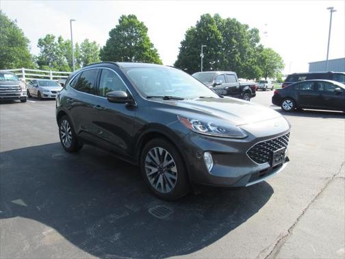 2020 Ford Escape Titanium