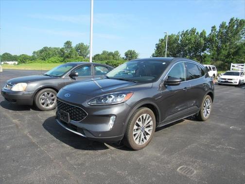 2020 Ford Escape Titanium