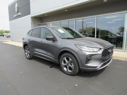 Carbonized Gray Metallic 2023 Ford Escape ST-Line