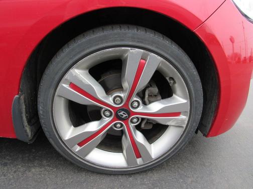 2013 Hyundai Veloster Base