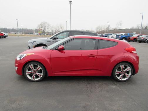 2013 Hyundai Veloster Base