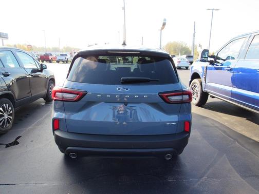 2026 Ford Escape Platinum