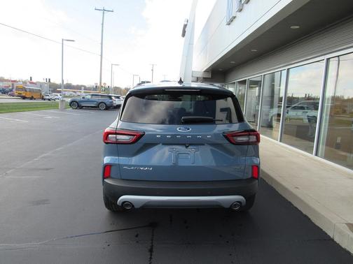 2026 Ford Escape Platinum