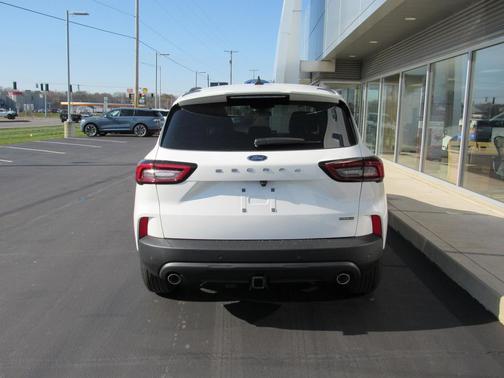 2026 Ford Escape ST-Line Select