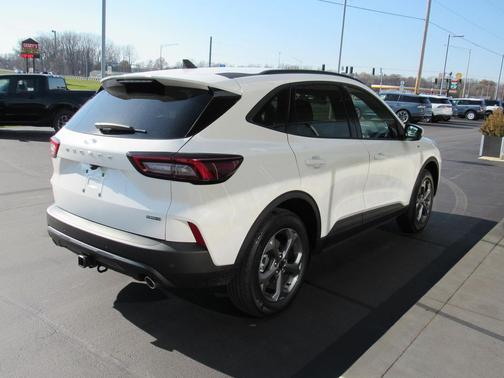 2026 Ford Escape ST-Line Select