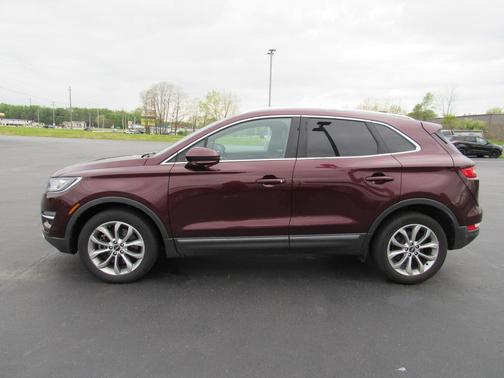 Burgundy Velvet Metallic Tinted Clearcoat 2017 Lincoln MKC Select