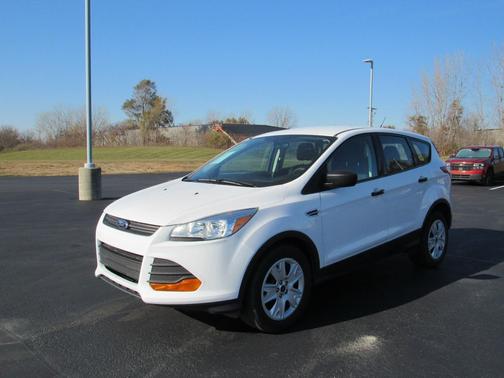 2015 Ford Escape S