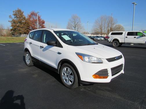 2015 Ford Escape S