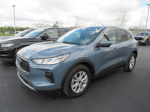 Vapor Blue Metallic 2024 Ford Escape Active