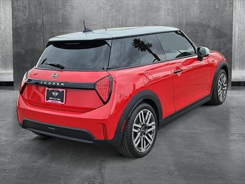 2025 MINI Hardtop Cooper
